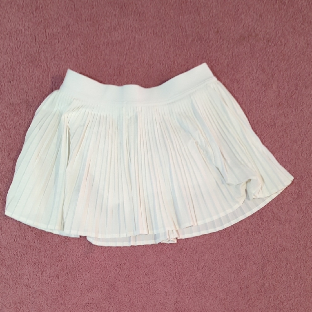 Lululemon Varsity High Rise Pleated Tennis Skirt
